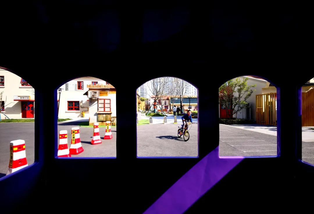 打卡这场摄影展聆听他们对这座城市的深情告白(图3)