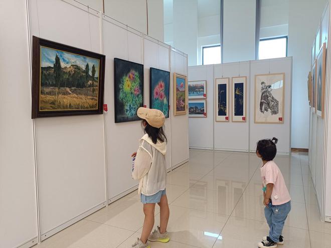 2024年顺义区文化馆书法美术摄影作品下基层巡展走进李遂镇(图3)