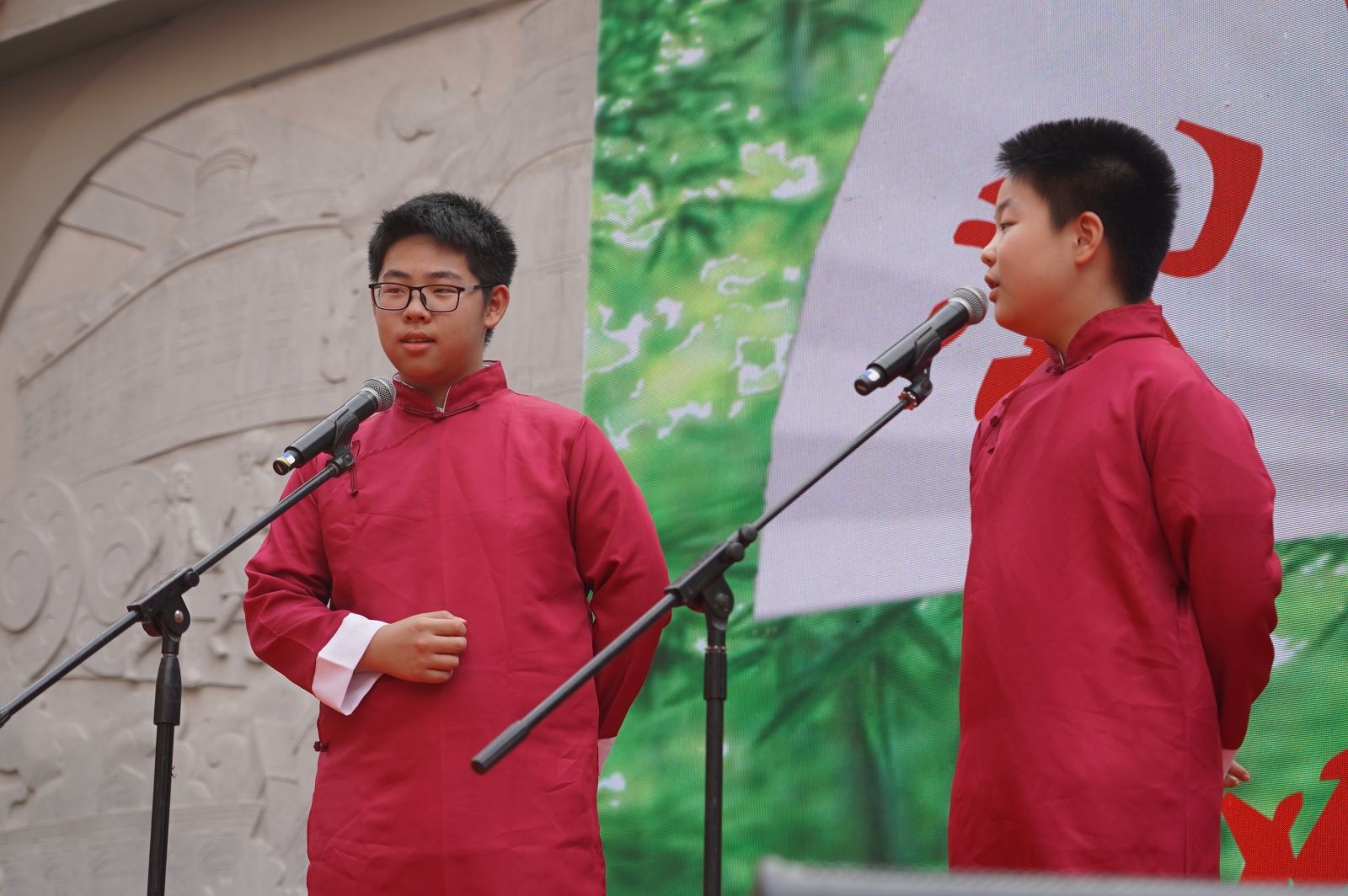 “以成长的名义绽放”鄱阳街小学举办2024届毕业典礼(图2)