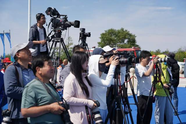 2024第四届中国•康保遗鸥保护摄影周开幕式今日举行(图3)