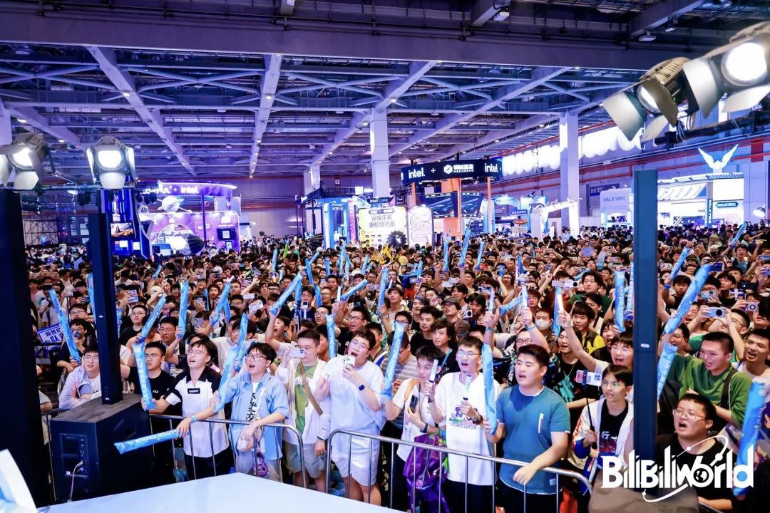 “二次元”的狂欢！BilibiliWorld2024引爆上海夏日“文旅热”(图1)