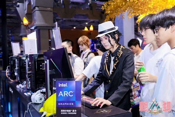 蓝戟品牌2024BW回顾：艾尔登法环之光辉映科技与游戏(图3)
