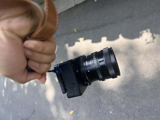 带上最小全画幅微单去拍照是一种什么体验？(图2)