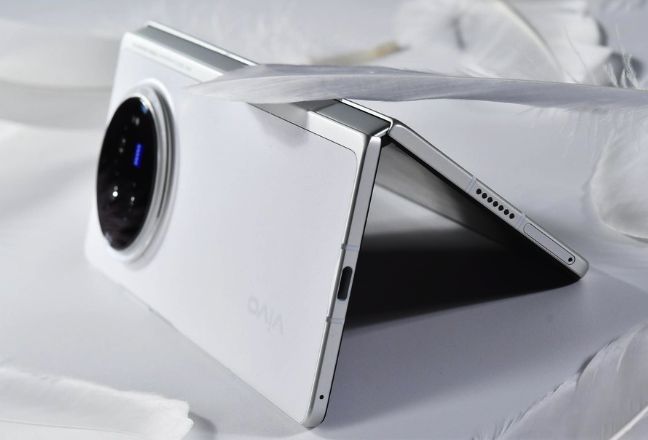 vivo哪款手机值得买？2024年最推荐的四款vivo手机(图6)