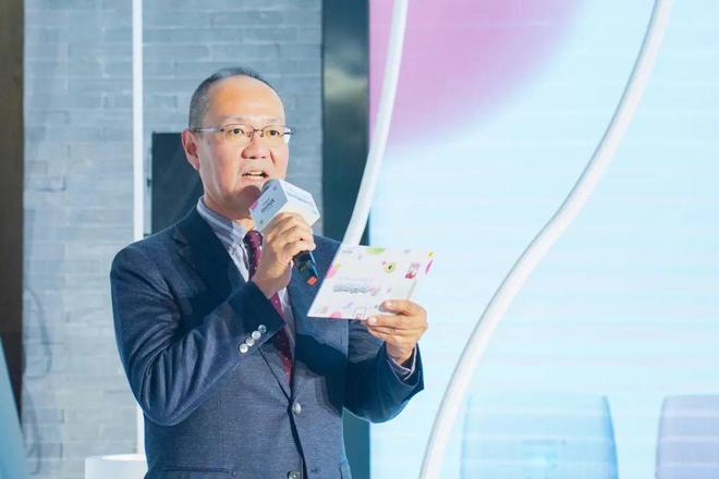 “伊”手快报与关晓彤一起开启护肤新序幕(图25)
