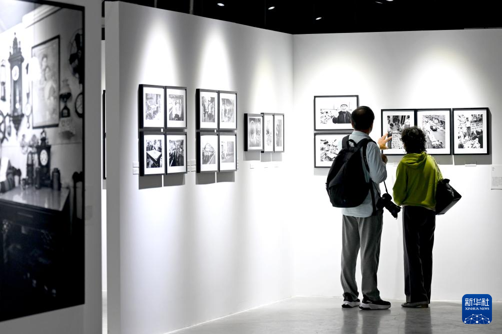 2024上海国际摄影节暨第十七届上海国际摄影艺术展览举行(图4)
