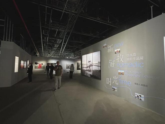聚焦2024平遥国际摄影大展⑩丨一座城一个展2024平遥国际摄影大展焕发古城新活力(图5)
