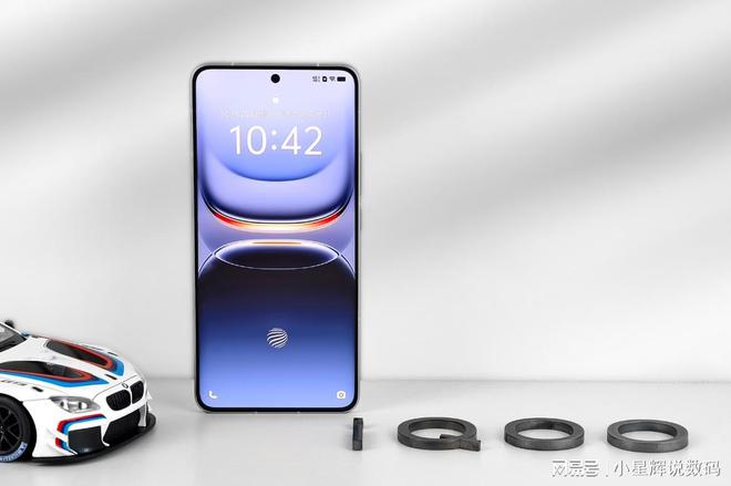 不抠搜买高端机这4款可以“闭眼买”拍照给力用六年不过时(图5)