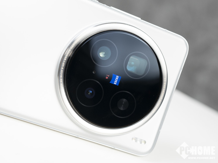 vivoX200Pro获得PChome2024年度卓越影像手机奖项(图4)
