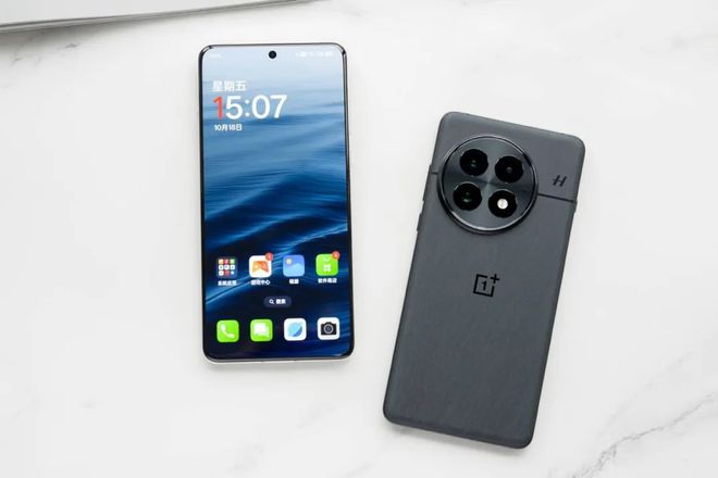 2024最具诚意的10款手机(图10)