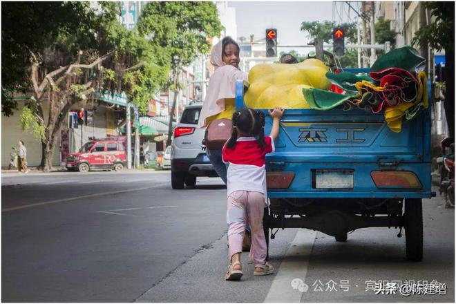 【宾阳优秀摄影】2024：街边的故事(图4)