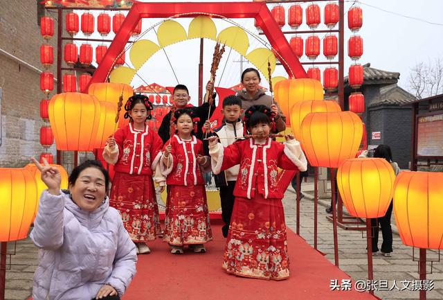 点评临汾摄影人20多张元宵节的作品丰富多彩突出了浓浓的年味真美(图8)