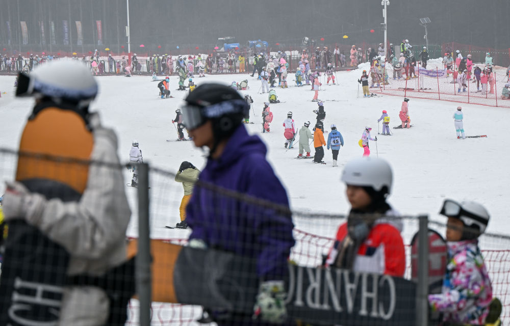 镜观·回响丨冰雪闪耀映照澎湃中国(图9)
