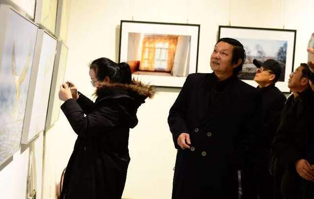 2024甘肃第二届现代书画展璀璨开幕共鉴艺术风华(图6)
