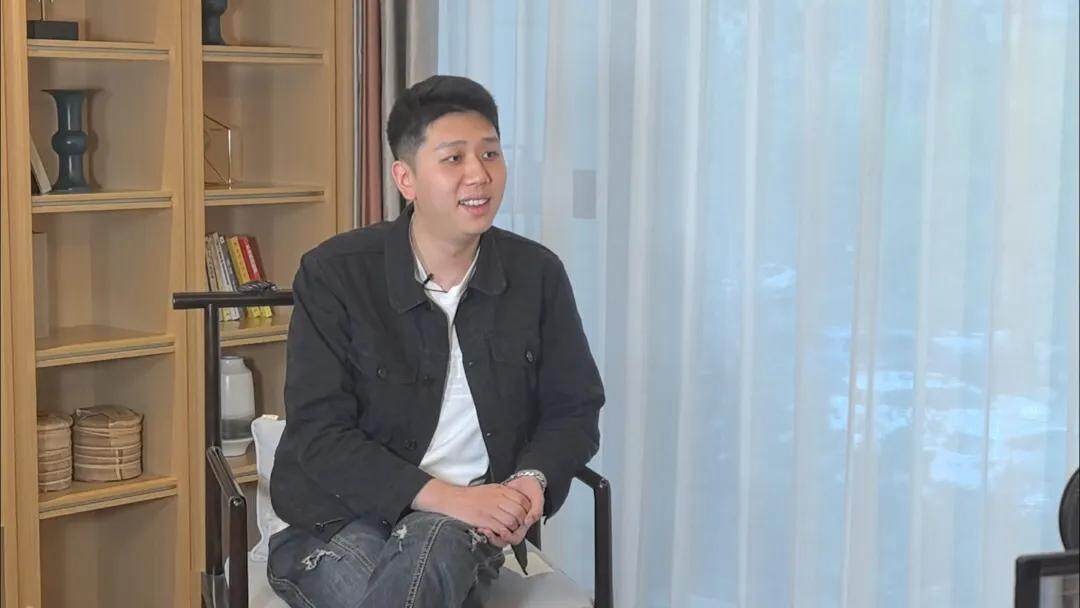 《变形计》里的农村娃成了“真香哥”王境泽的员工(图1)