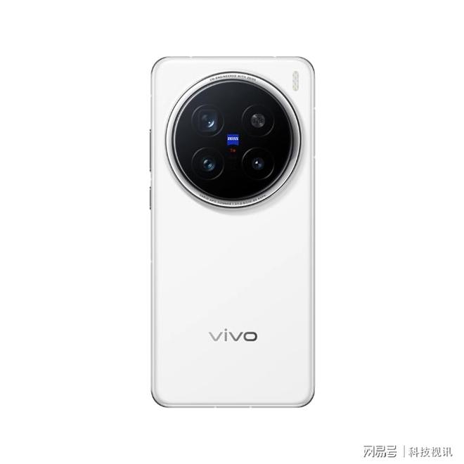 手机影像新高度vivoX200Pro荣膺“2024年度最佳旗舰手机奖”(图3)