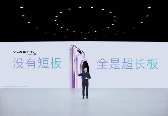 业界手机影像从“记录工具”进化为“创作平台”(图3)