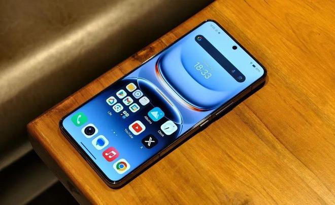 2025质感“最佳”的六款手机(图3)