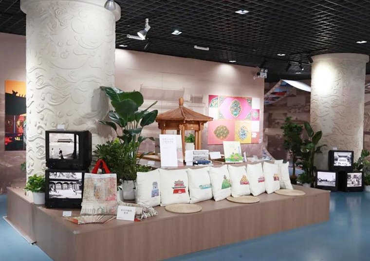 “影见中轴”主题影像展启幕近200幅作品讲述中轴线故事(图1)