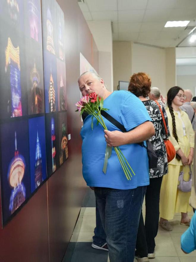 对白-中国(上海)当代摄影艺术展在白俄罗斯首都明斯克举行(图5)