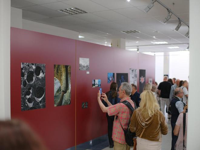 对白-中国(上海)当代摄影艺术展在白俄罗斯首都明斯克举行(图11)