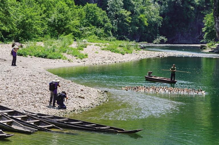 世界聚焦湘西绽放——第九届世界摄影大会“发现湖南·走进湘西”采风活动综述(图3)