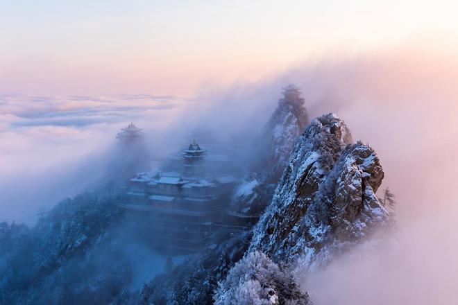 河南初雪提前来袭！老君山摄影师独家揭秘冰雪童话拍摄法则(图3)