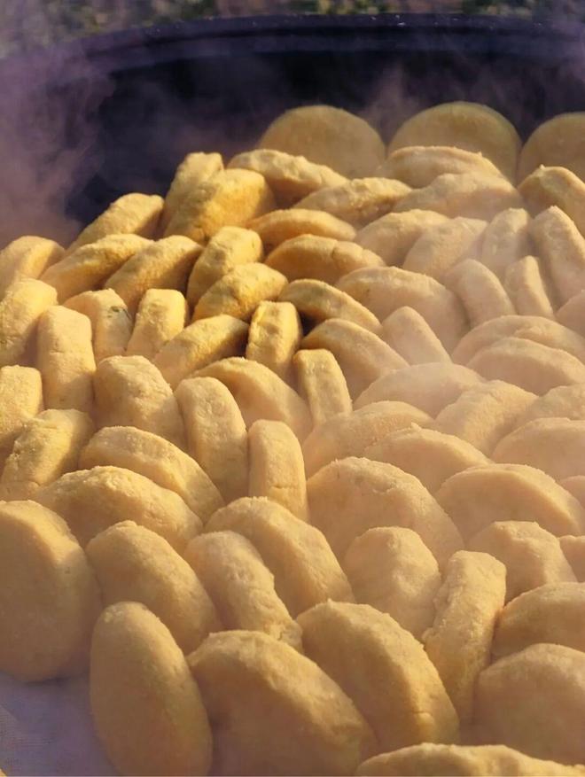 大众摄影杂志刊登 狼牙山下看“村展”——以蕴含学术智慧的品牌推动文艺赋美乡村(图3)