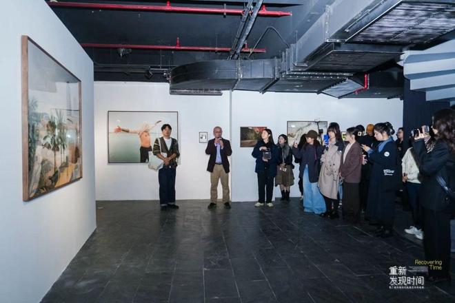 “重新发现时间”第二届当代影像年鉴展上海开启(图3)