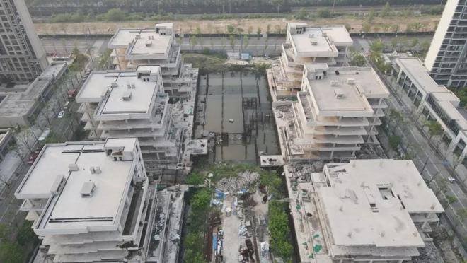 世茂天誉419个车位惨遭拍卖！公寓、商业还能兑现吗？(图11)