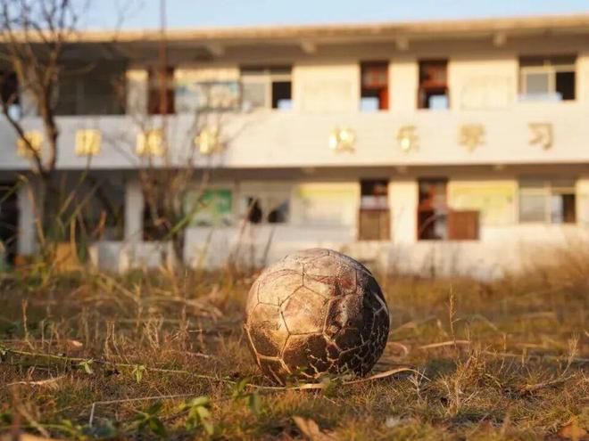 从“杰克”到“二狗”：一个纪录片拍摄者的村镇漂流｜深度报道(图9)