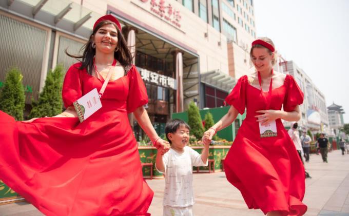 莫斯科文化节在京启幕中俄文化交融绽放王府井(图5)