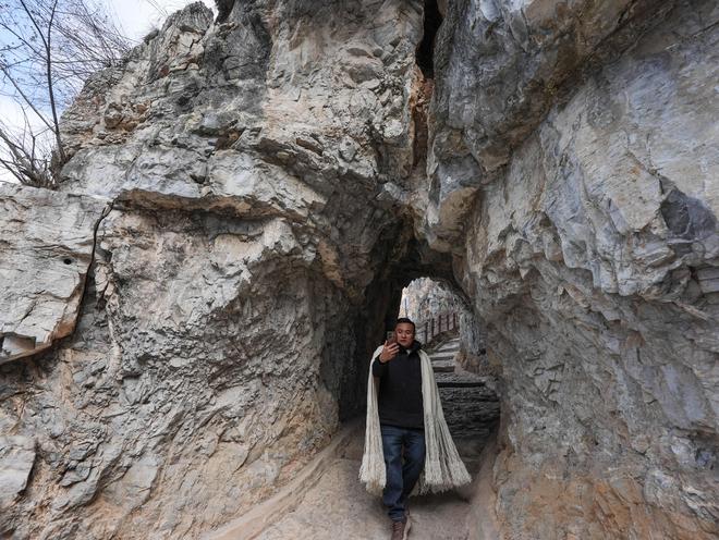 两会·我的履职影像记丨全国人大代表郑望春：带火“悬崖古村”村游的流量密码(图5)