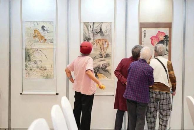 “新潮养老”来袭：开设300+俱乐部、超200门课程养老院开始卷文娱了！(图4)