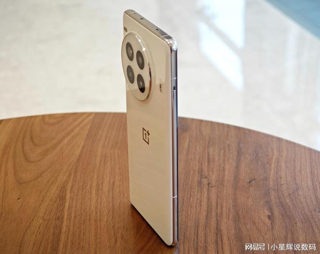 2024年可以闭眼入手的3款手机口碑好用五年不过时都是真香机(图8)