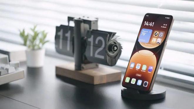 2024年终「值得买」的7款旗舰手机(图2)