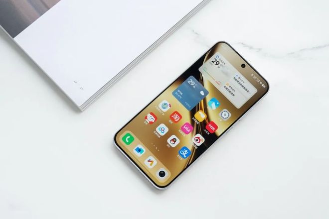 2024年终「值得买」的7款旗舰手机(图12)