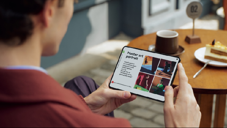 折叠屏进入“阔”时代华为PuraXMax改写行业格局定价10999元起(图1)